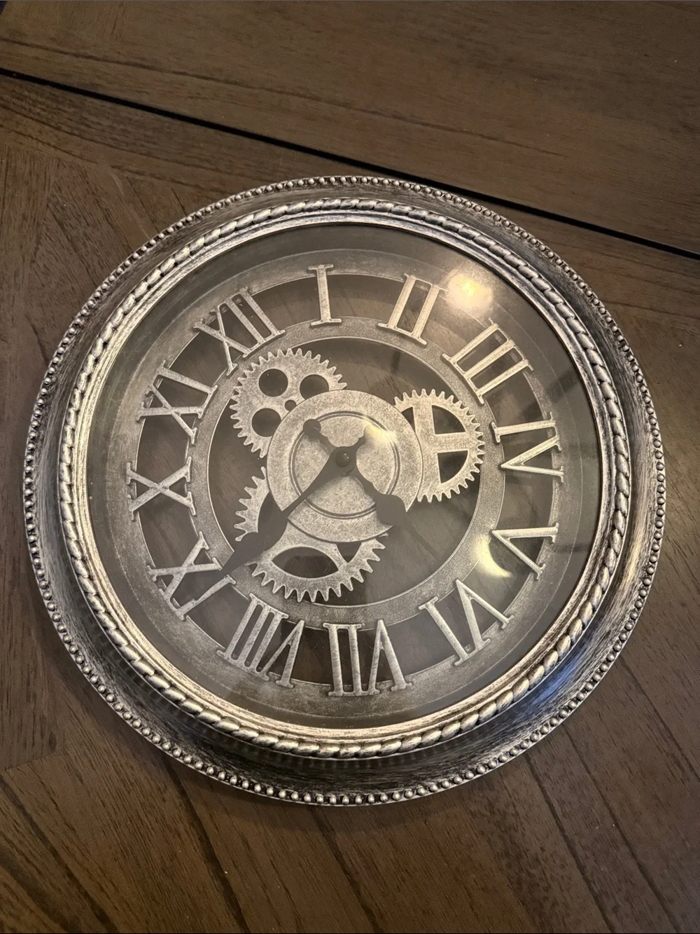 Silver Gear Roman Numeral Wall Clock - Home Wall Decor